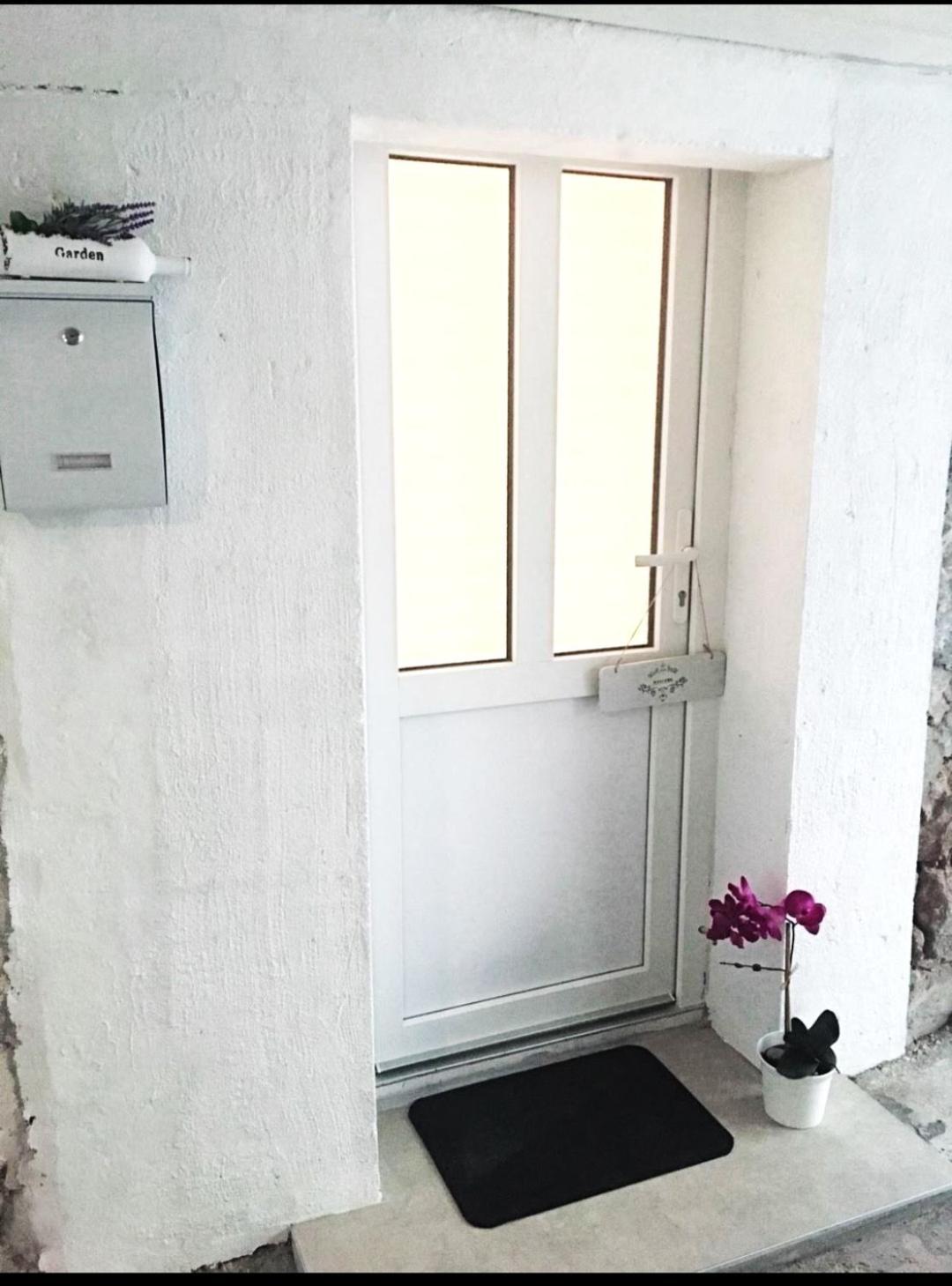 Central Apartment & Room Niko Split Ngoại thất bức ảnh