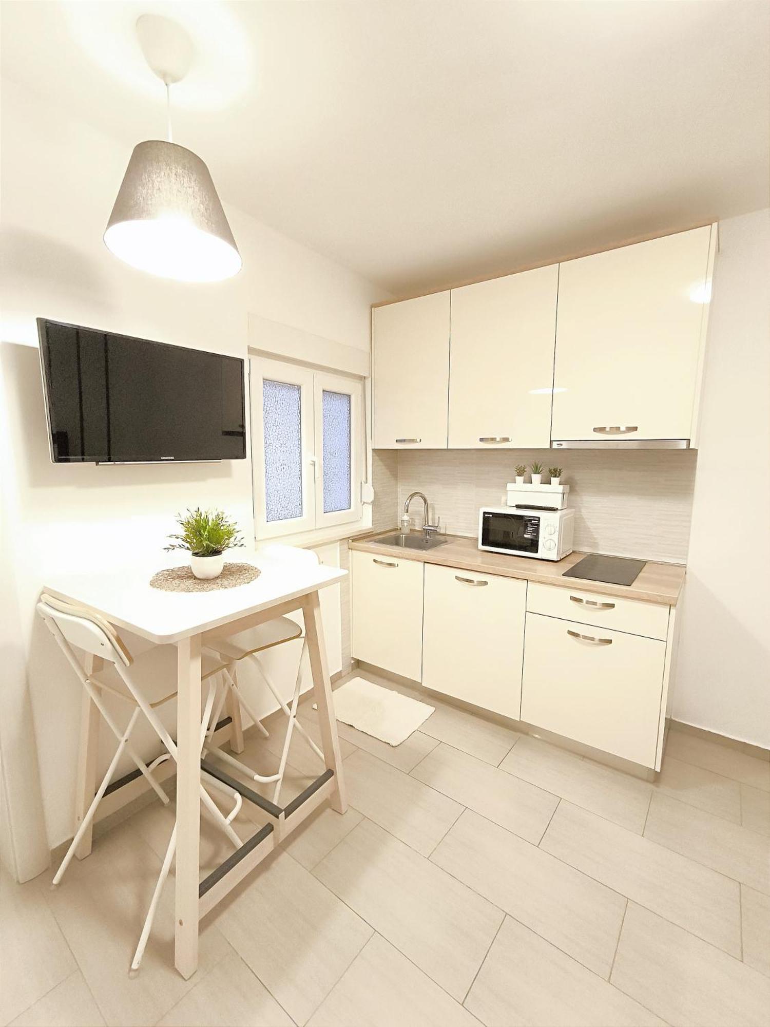 Central Apartment & Room Niko Split Ngoại thất bức ảnh