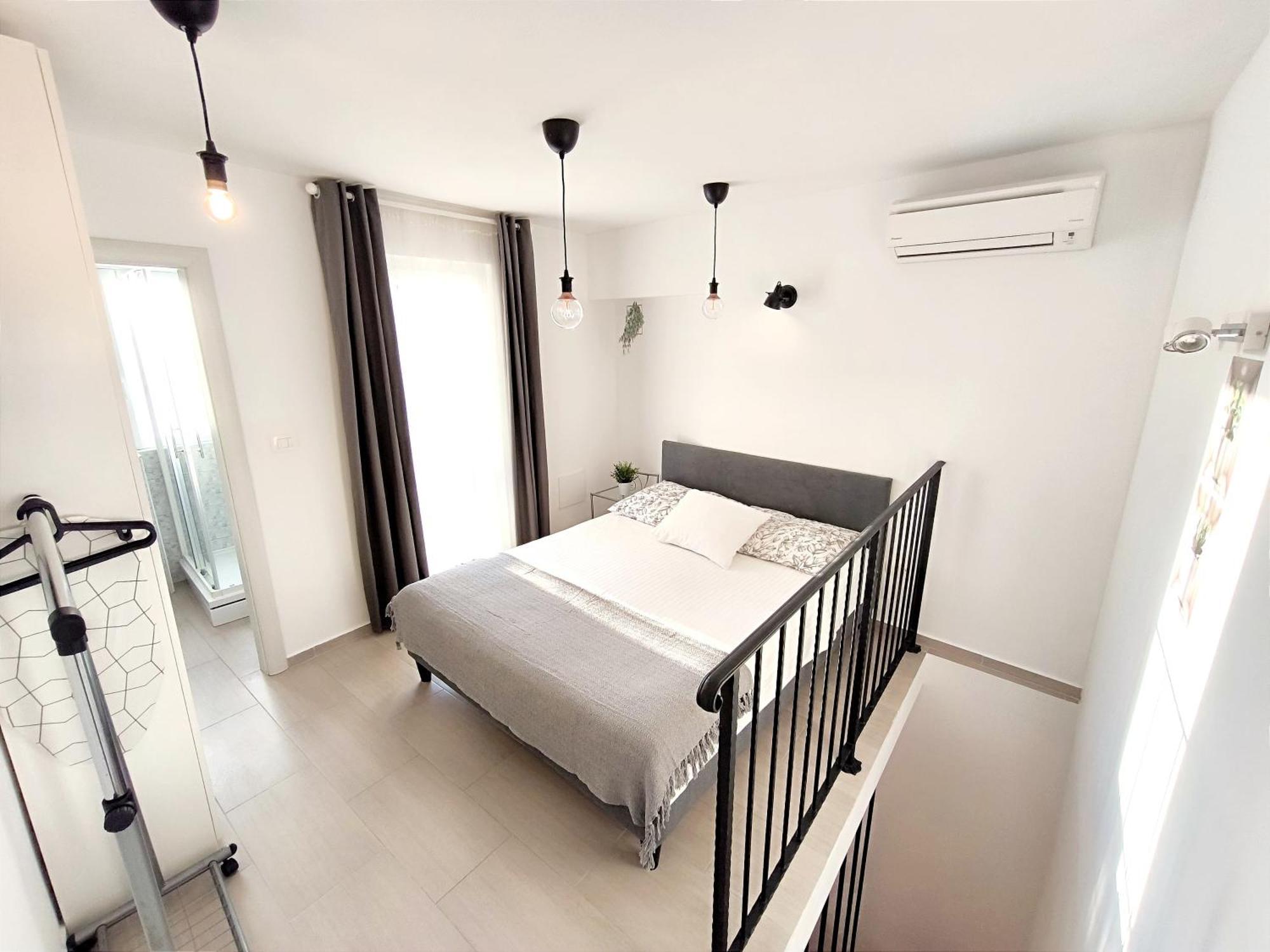 Central Apartment & Room Niko Split Ngoại thất bức ảnh