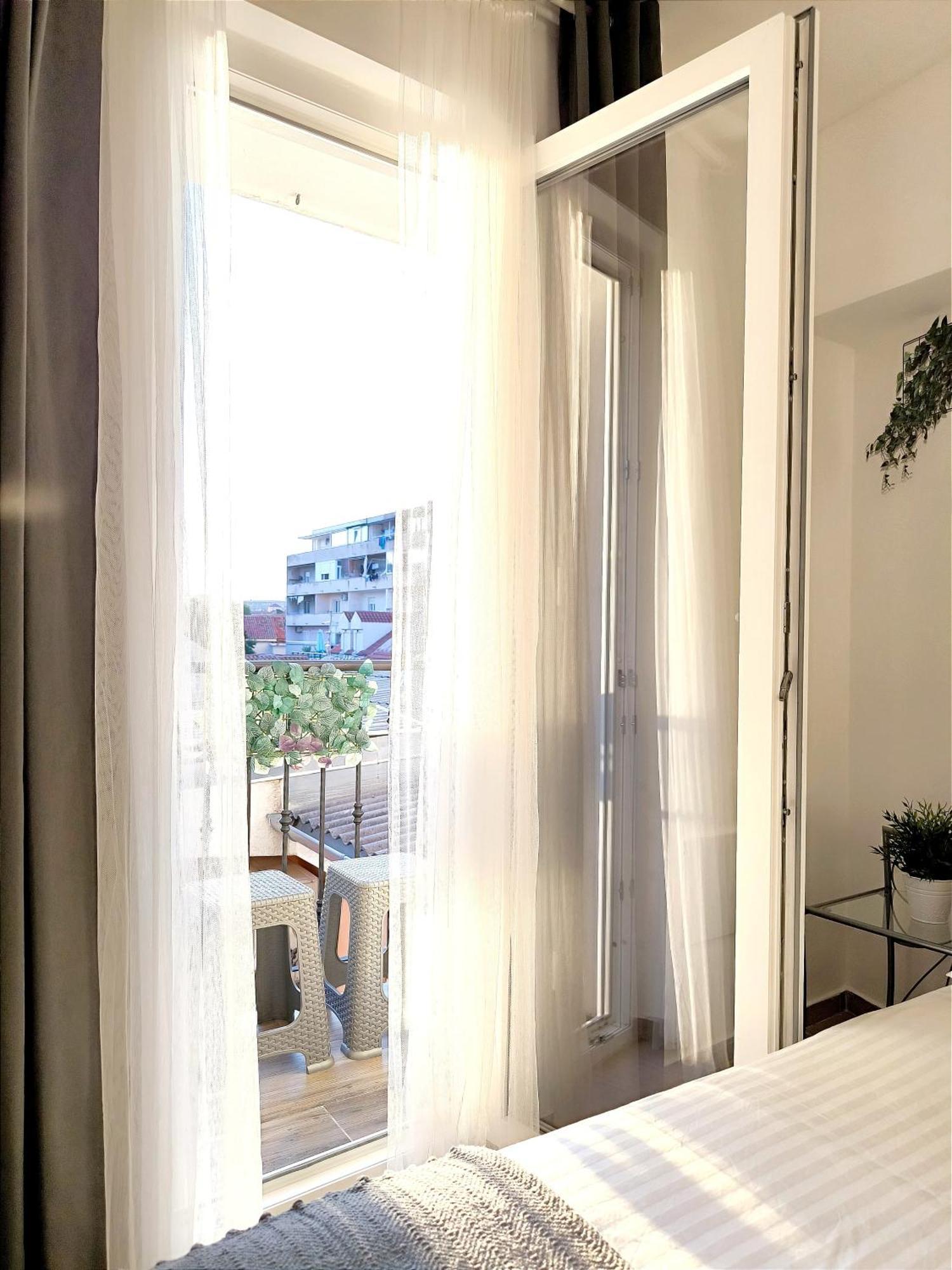 Central Apartment & Room Niko Split Ngoại thất bức ảnh