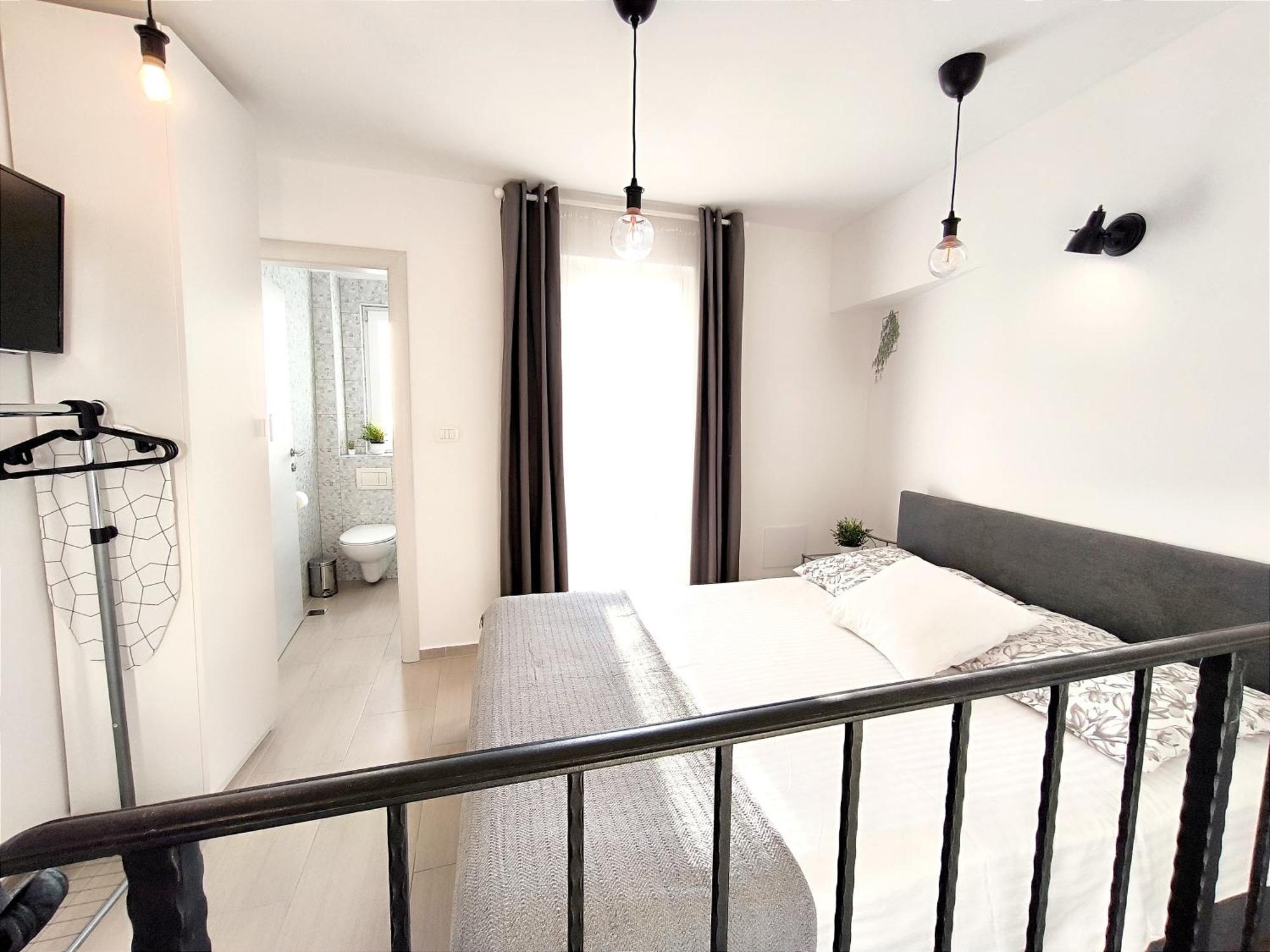 Central Apartment & Room Niko Split Ngoại thất bức ảnh