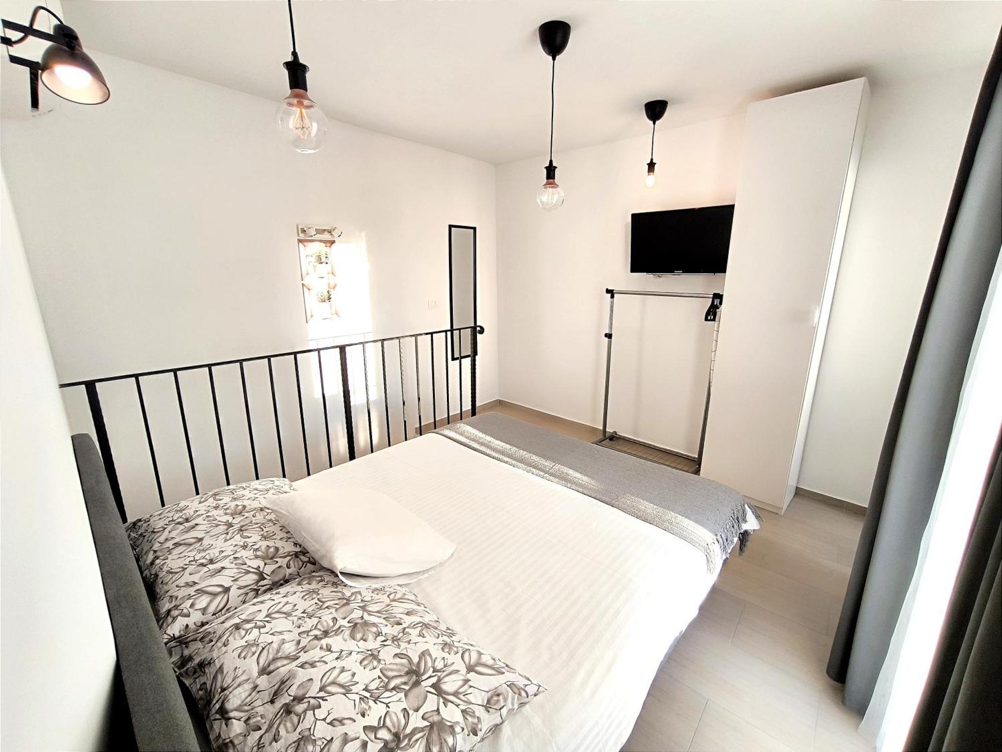 Central Apartment & Room Niko Split Ngoại thất bức ảnh